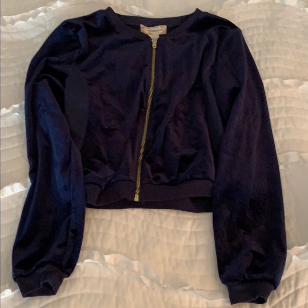 Cropped zip-up